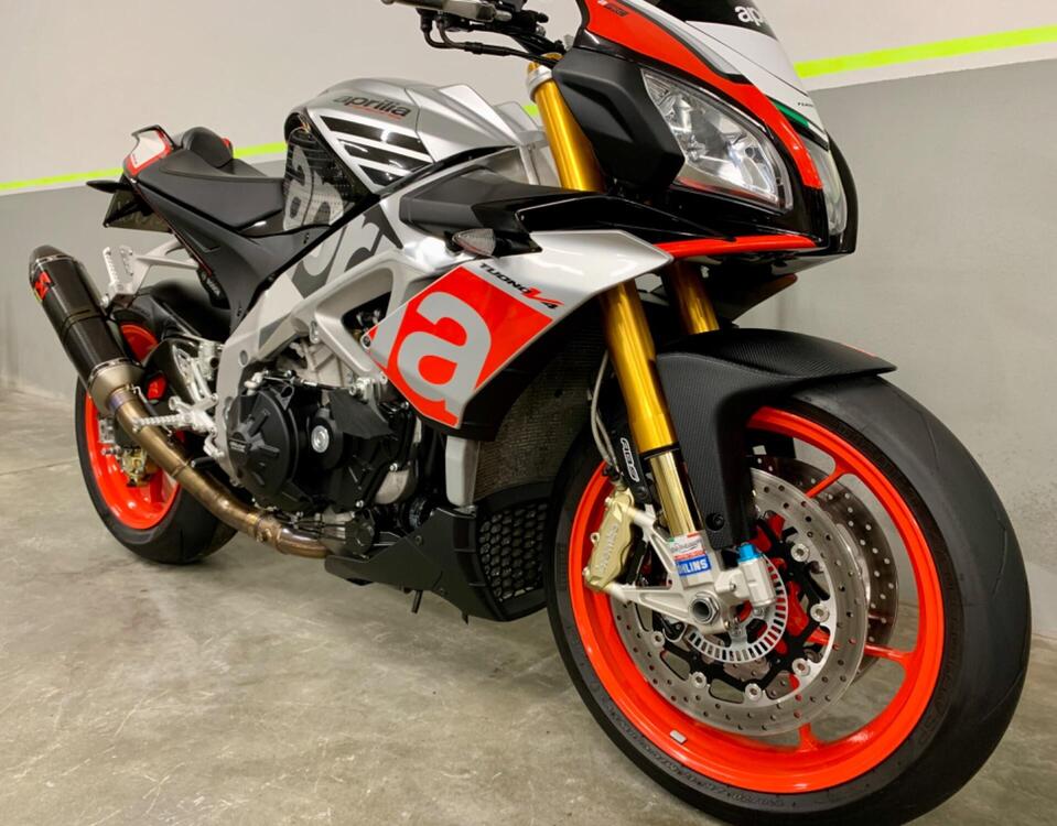 Aprilia Tuono 1100 V4 Factory (2015 - 17) (3)