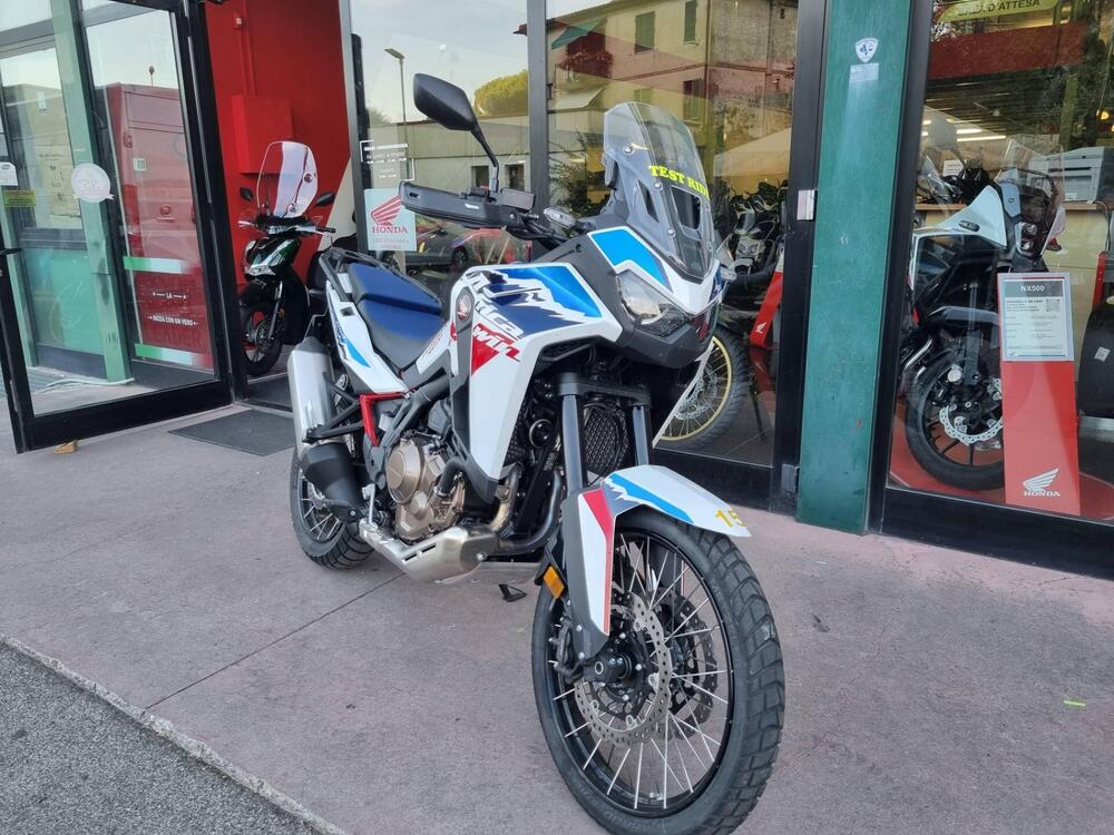 Honda Africa Twin CRF 1100L ES (2024 - 25) (3)