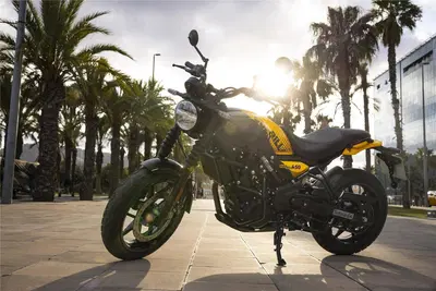Royal Enfield Guerrilla 450 (2024 - 26) nuova