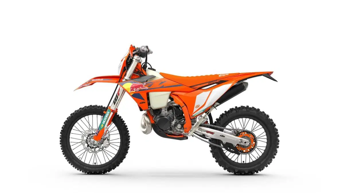 KTM 250 EXC 250 EXC Champion Edition (2025) (3)