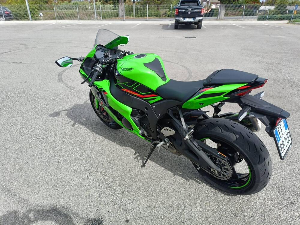 Kawasaki Ninja 1000 ZX-10R (2021 - 25) (4)