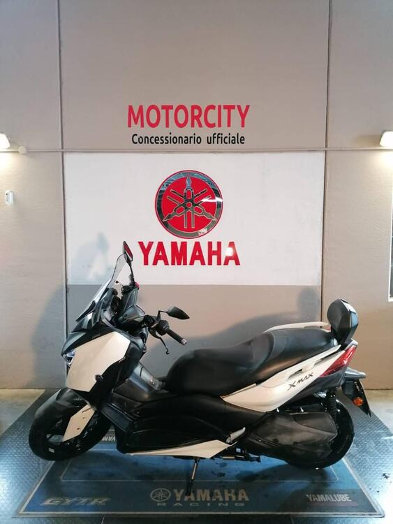 Yamaha X-Max 300 ABS (2017 - 20) (4)