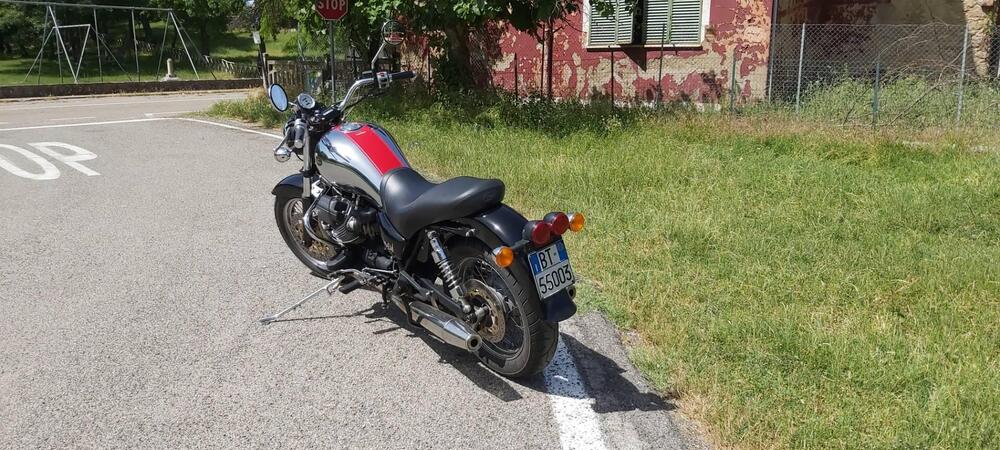 Moto Guzzi California Stone Metal (5)