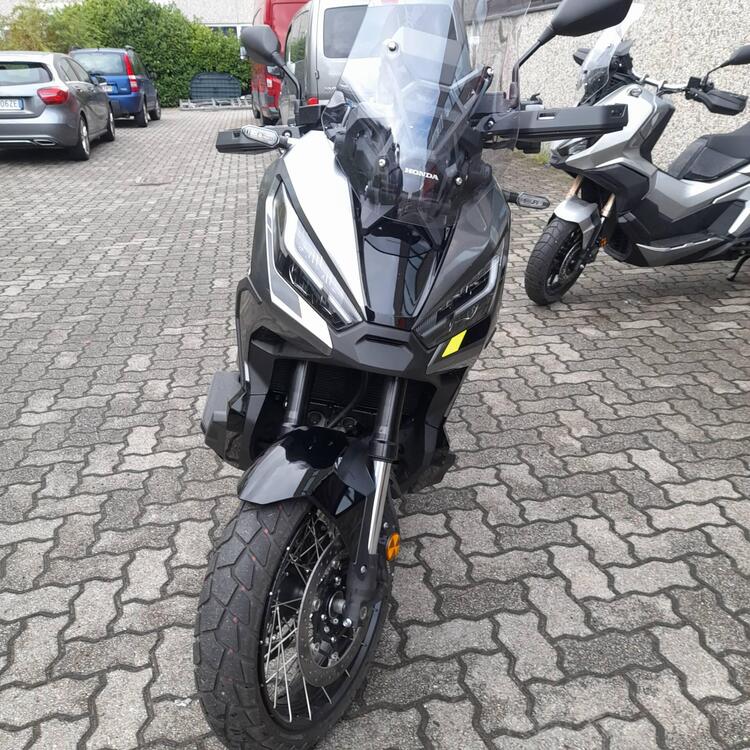 Honda X-ADV 750 DCT (2021 - 24) (2)