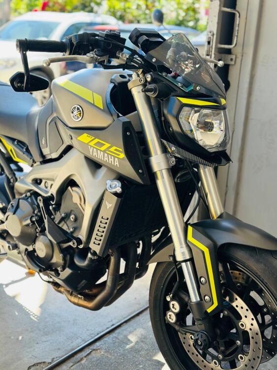 Yamaha MT-09 (2013 - 15) (3)