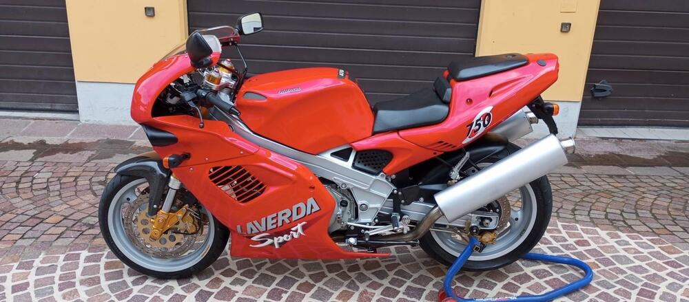 Laverda 750 Sport (2)