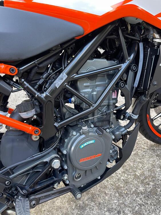 KTM 125 Duke ABS (2017 - 20) (5)