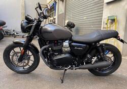 Triumph Street Twin 900 (2016) usata