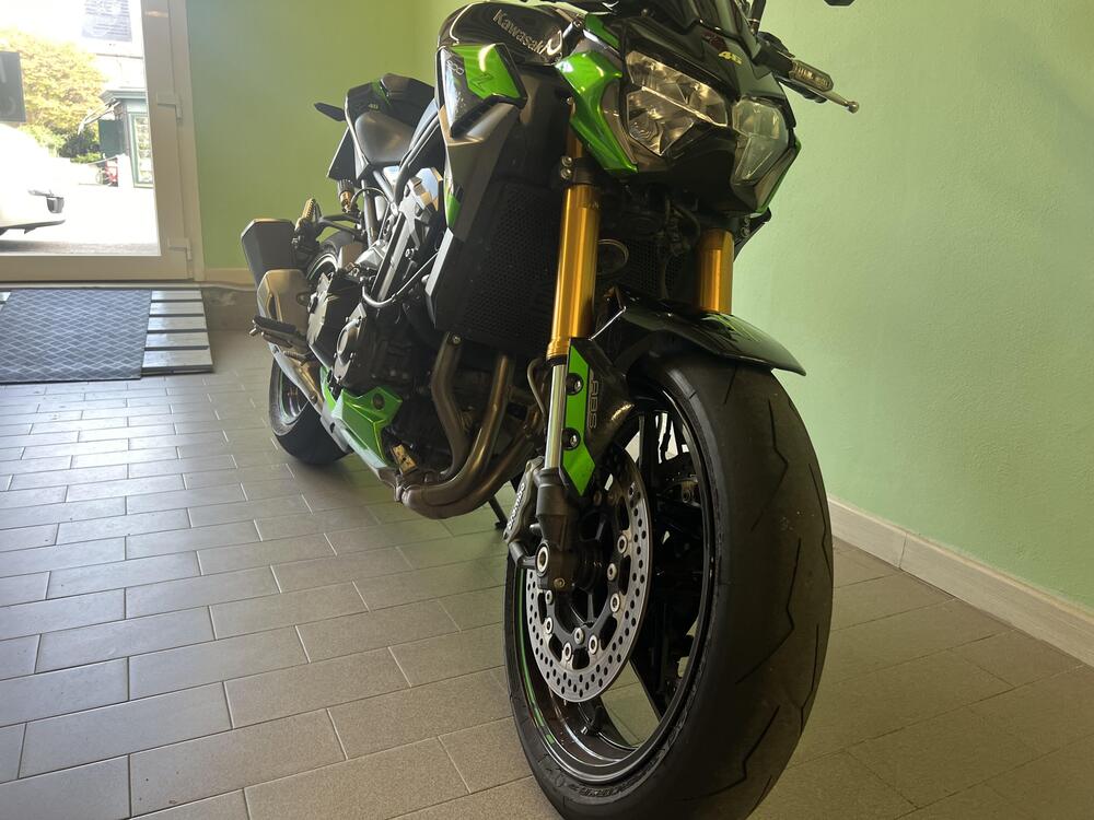 Kawasaki Z 900 SE (2022 - 24) (5)