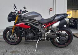 Triumph Speed Triple 1050 R ABS (2016 - 17) usata