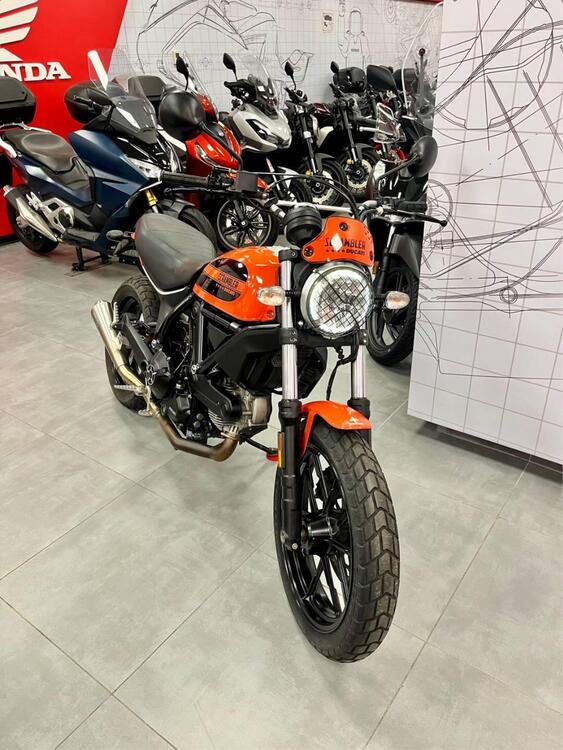 Ducati Scrambler 400 Sixty 2 (2016 - 21) (2)