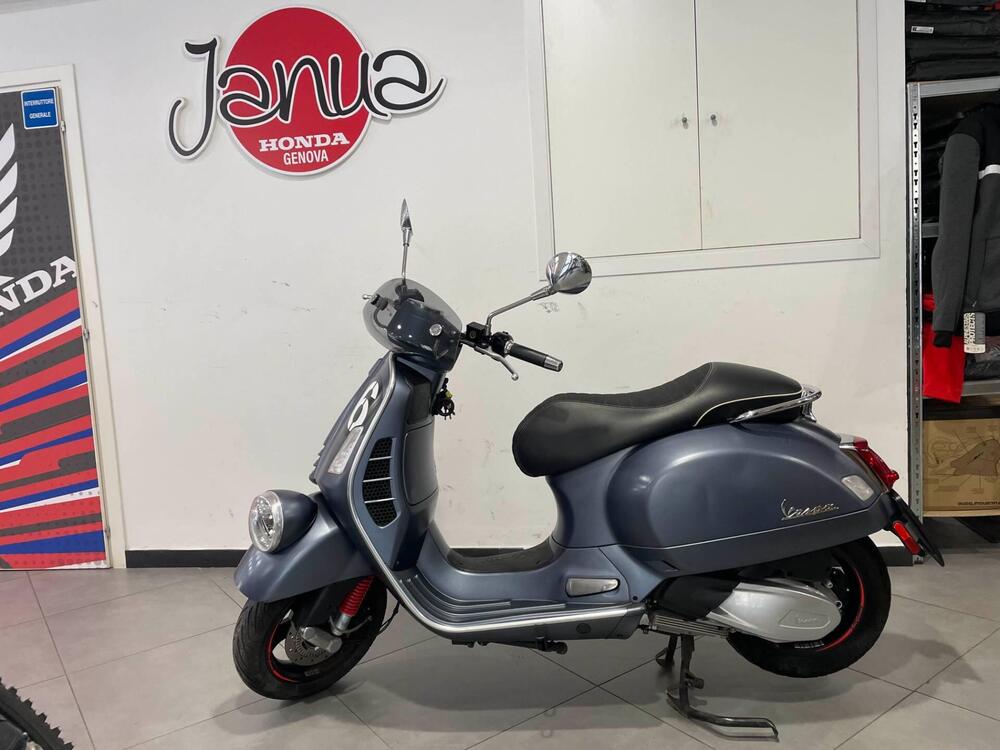 Vespa Sei Giorni 300 Hpe (2021 - 22) (2)