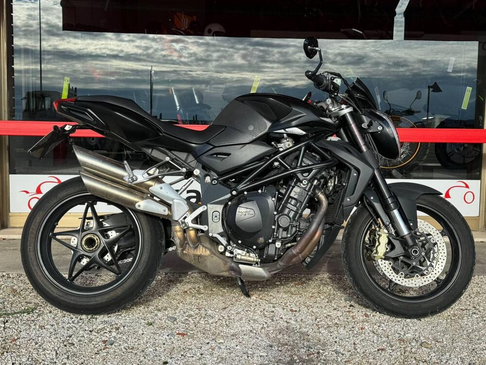 MV Agusta Brutale 920 (2011 - 12) (3)