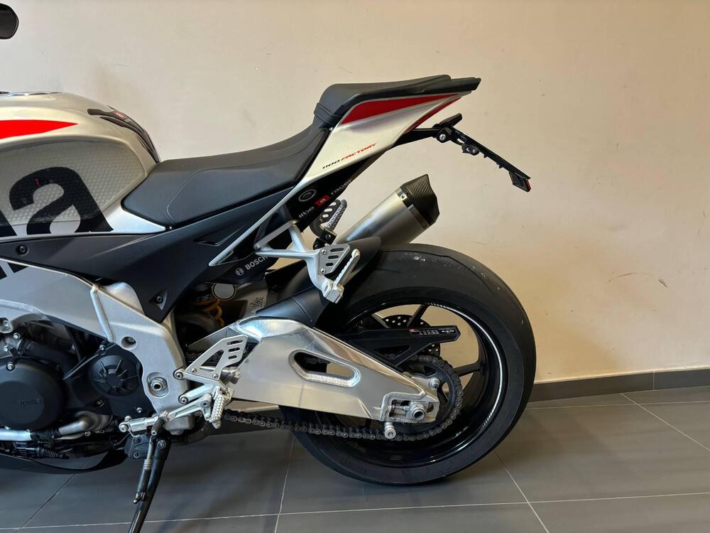 Aprilia Tuono 1100 V4 RR (2017 - 18) (3)