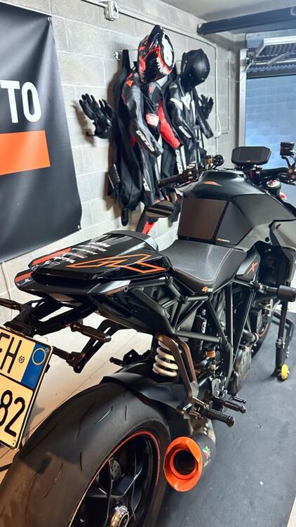 KTM 1290 Super Duke R ABS (2017 - 18) (4)