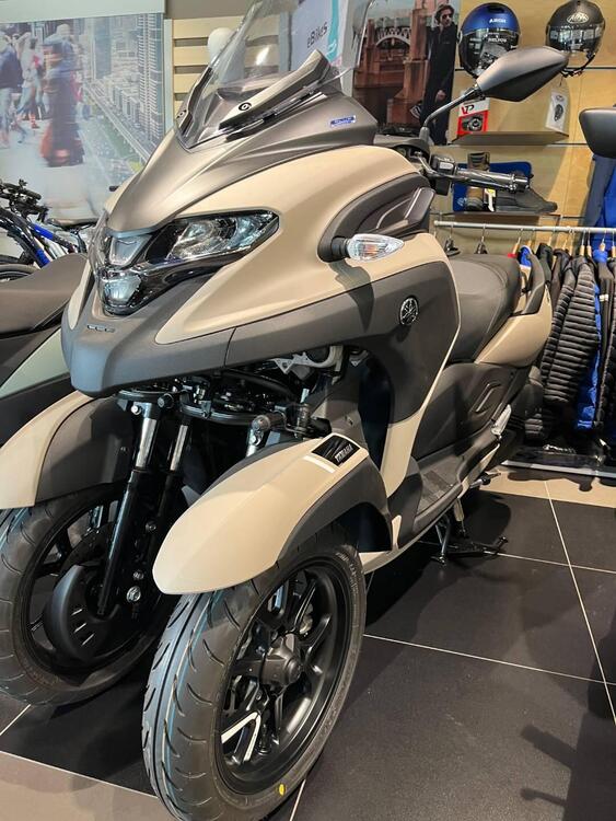 Yamaha Tricity 300 (2021 - 24) (3)