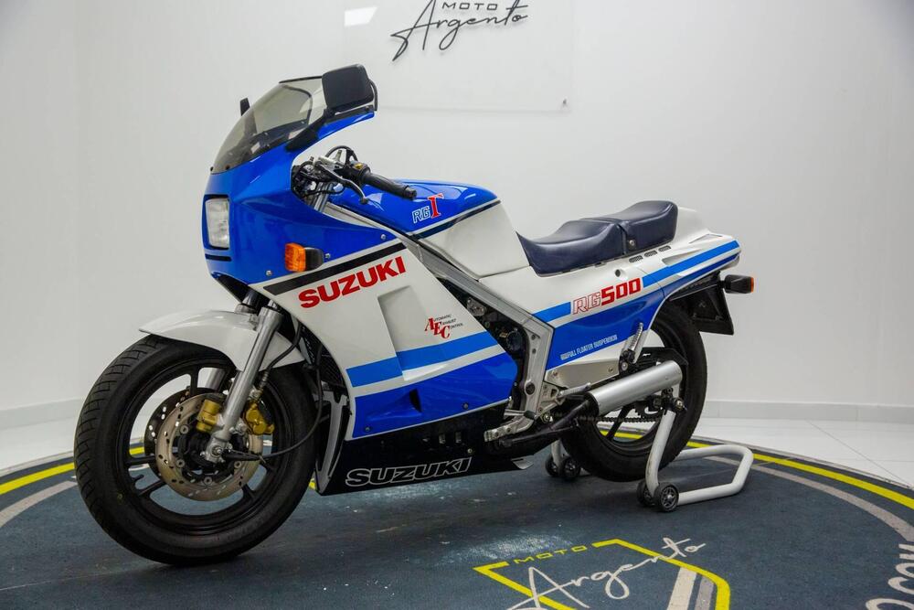 Suzuki RG 500 R (1985 - 88) (2)