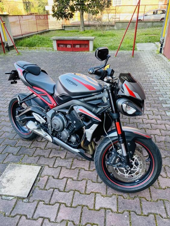 Triumph Street Triple R (2020 - 23)