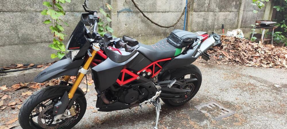 Aprilia Dorsoduro 900 (2017 - 20) (4)