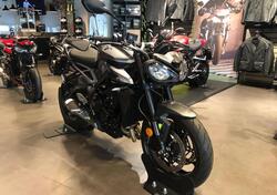 Triumph Street Triple 765 R (2023 - 24) nuova