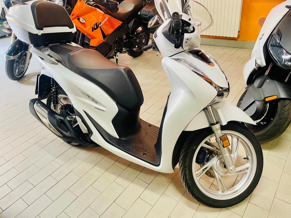 Honda SH 150i Vetro (2024)