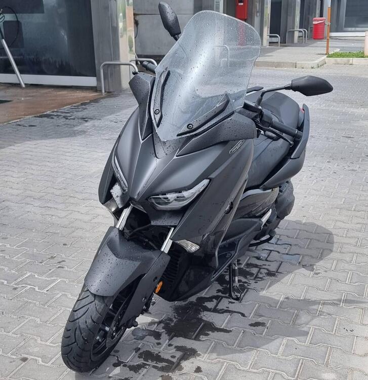 Yamaha X-Max 400 Tech Max (2020) (2)