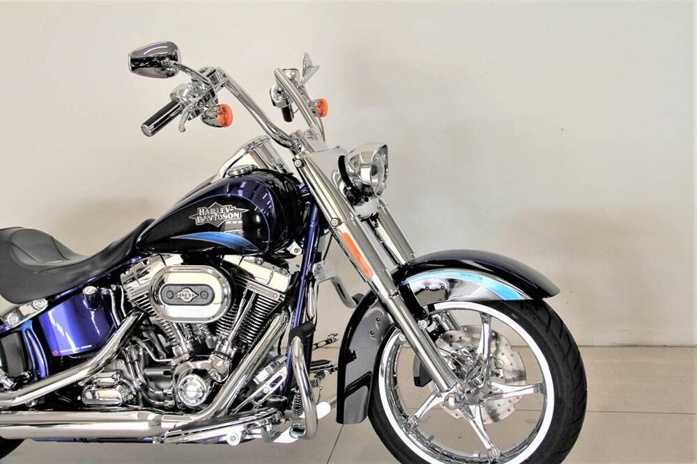 Harley-Davidson 1800 Convertible (2010 - 11) - FLSTSE (2)