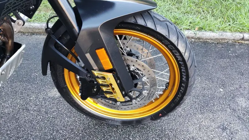 CFMOTO 800MT Touring (2022 - 26) (4)