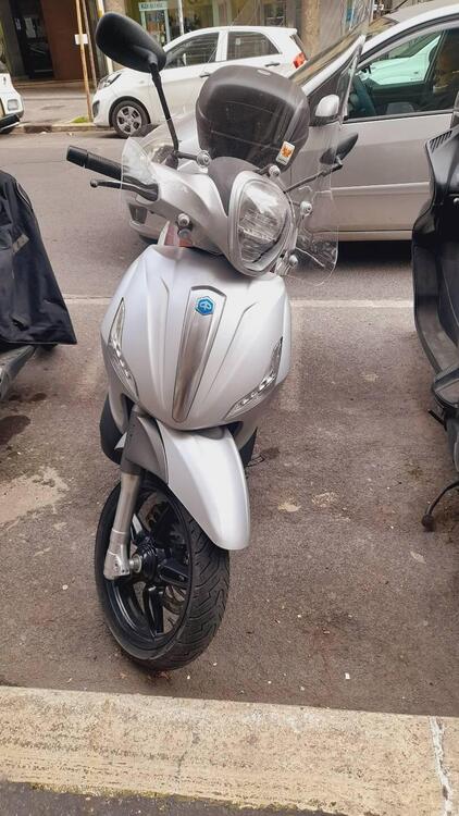 Piaggio Beverly 350 SportTouring ie ABS (2011 - 17)