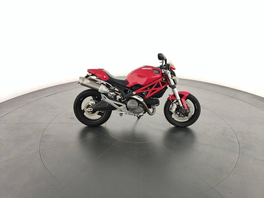 Ducati Monster 696 (2008 - 13) (4)