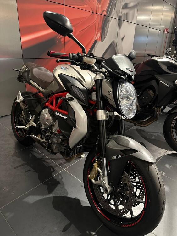 MV Agusta Brutale 800 EAS ABS (2012 - 15) (3)