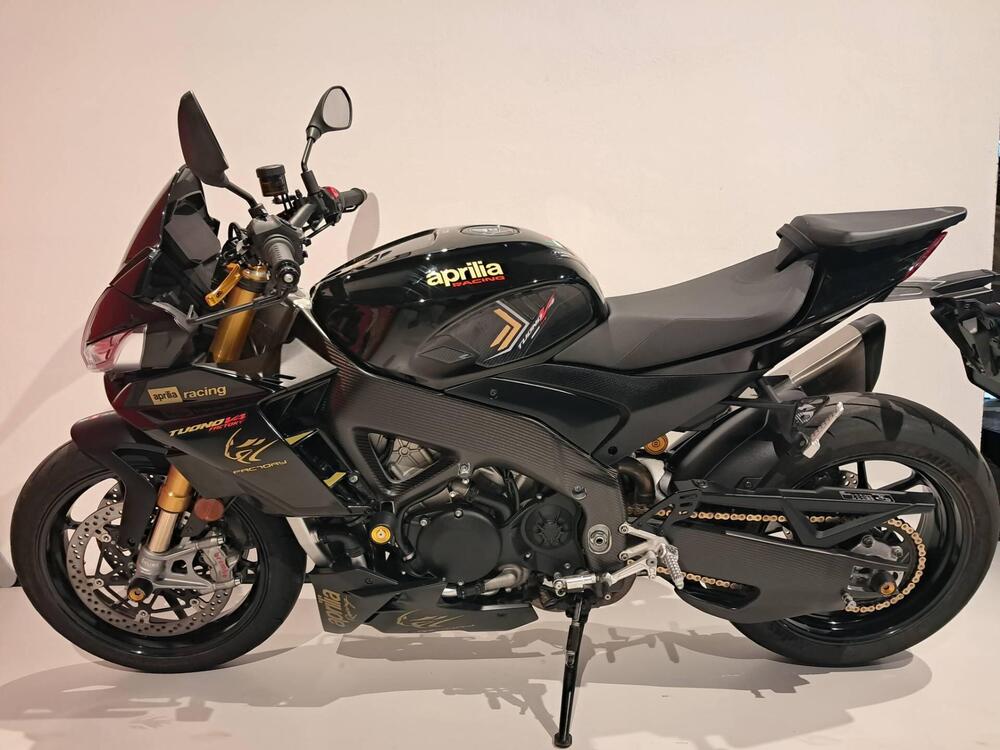 Aprilia Tuono 1100 V4 Factory (2021 - 24) (5)