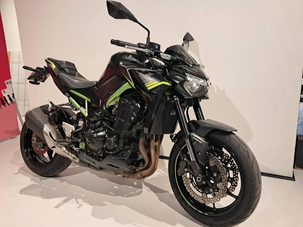 Kawasaki Z 900 (2021 - 24) (3)