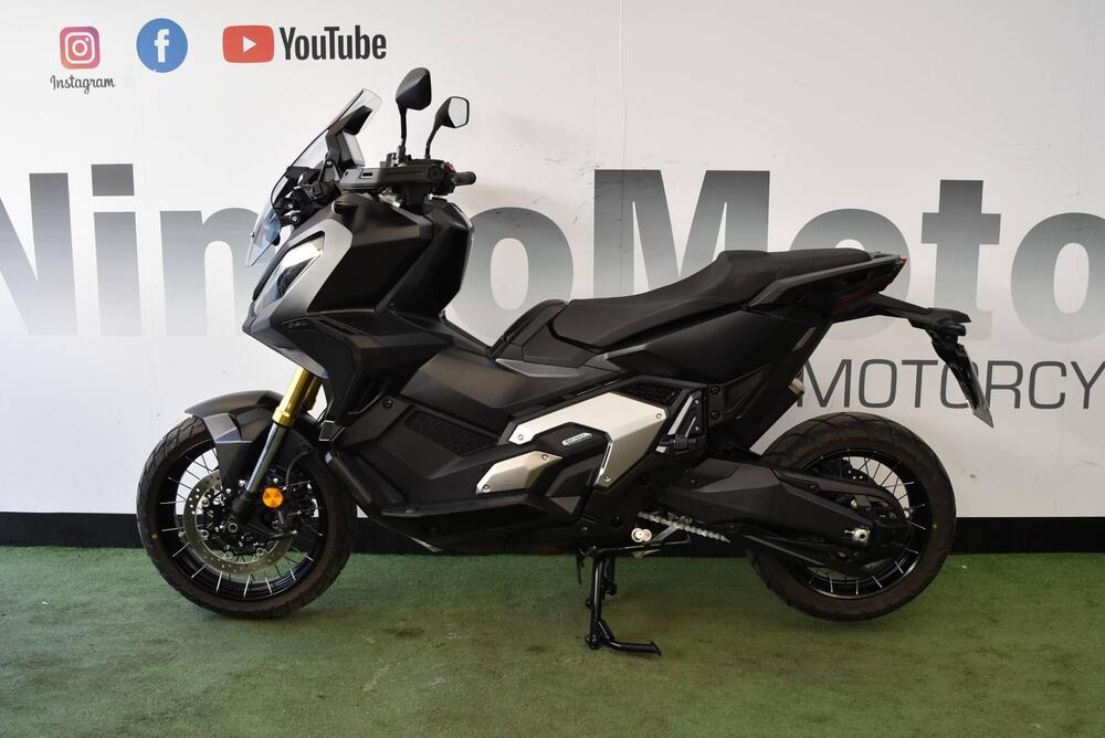 Honda X-ADV 750 DCT (2021 - 24) (4)