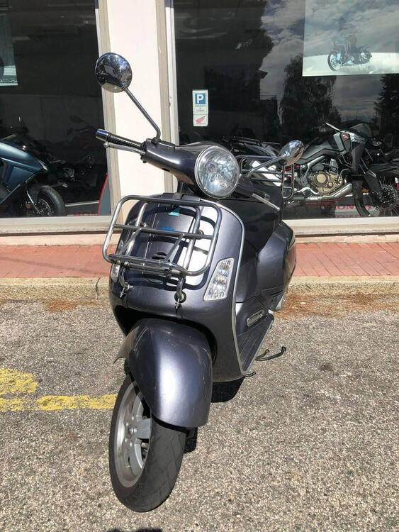 Vespa Granturismo 125 L (2)