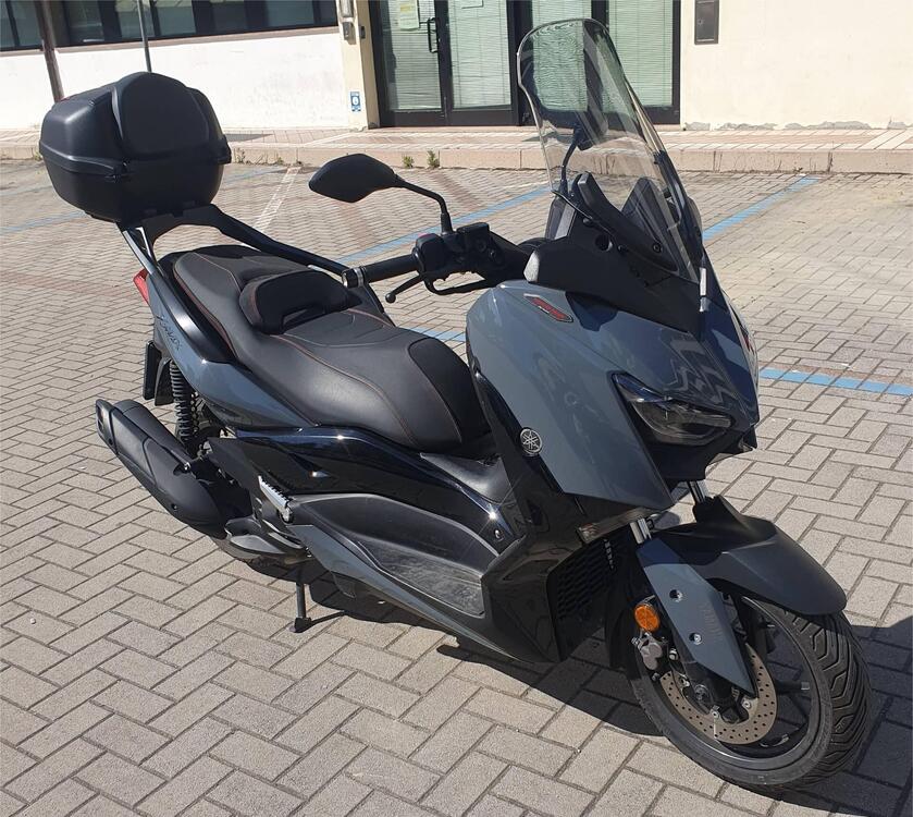 Yamaha X-Max 125 Tech Max (2021 - 24) (2)