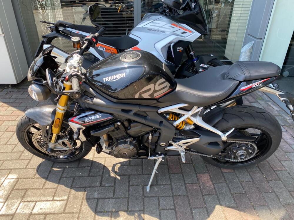 Triumph Speed Triple 1200 RS (2021 - 24) (4)