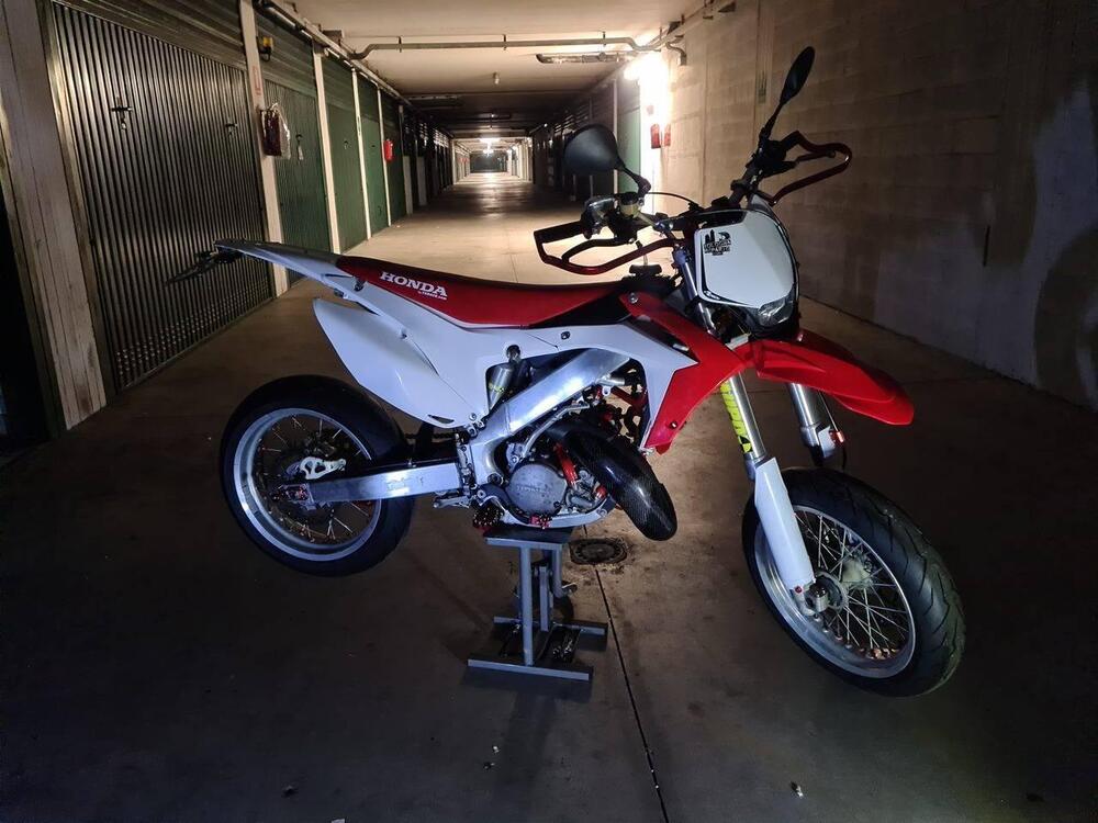 Honda CR 125 R Motard (2000 - 02) (3)