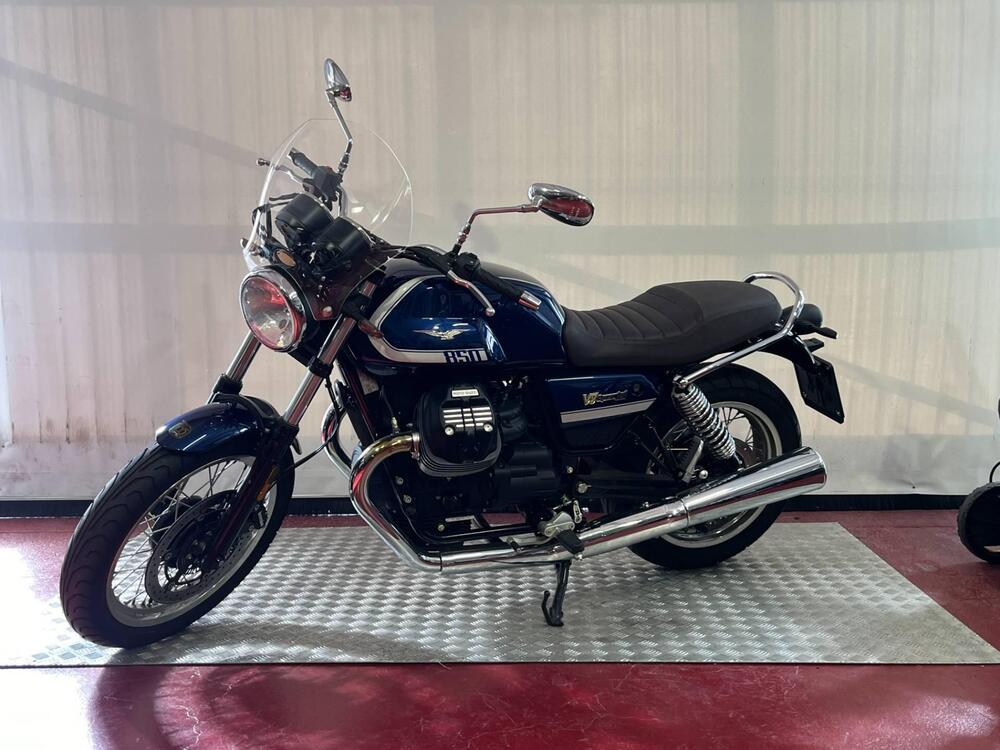 Moto Guzzi V7 Special (2021 - 24) (2)