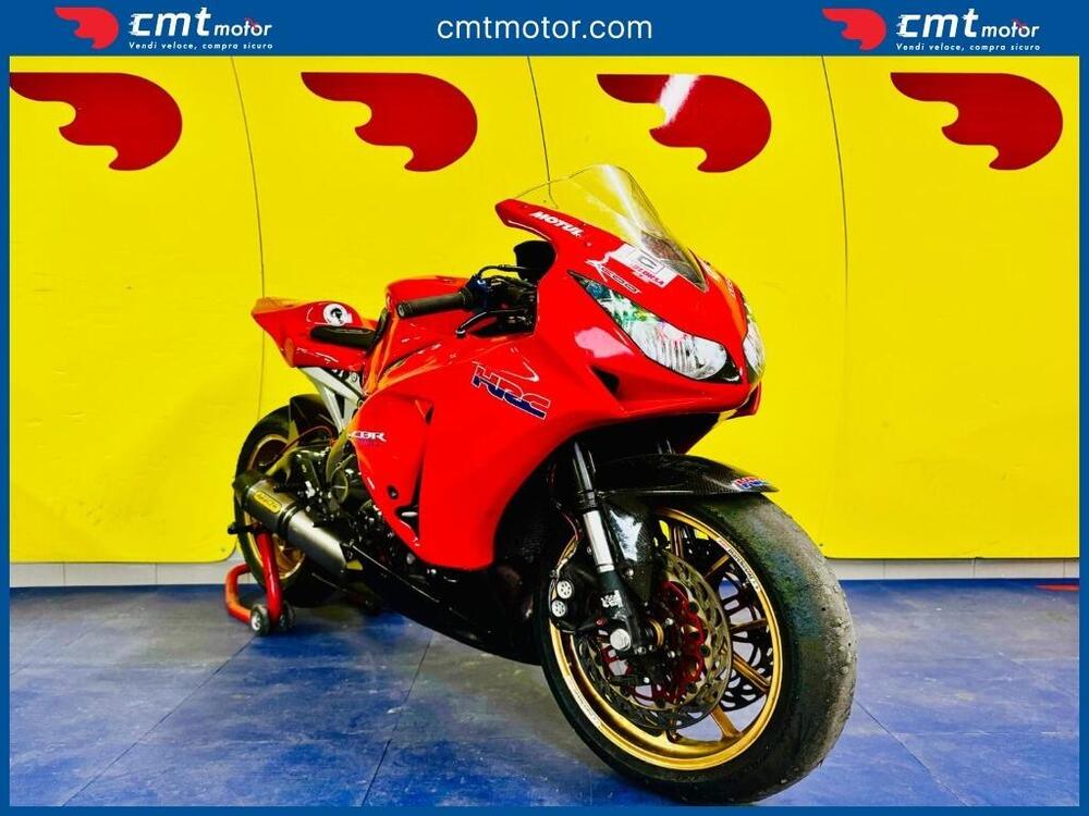 Honda CBR 1000 RR Fireblade (2006 - 07) (2)