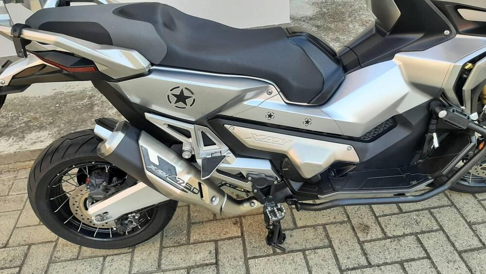 Honda X-ADV 750 (2017) (4)