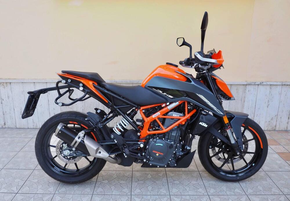 KTM 390 Duke (2021 - 23)