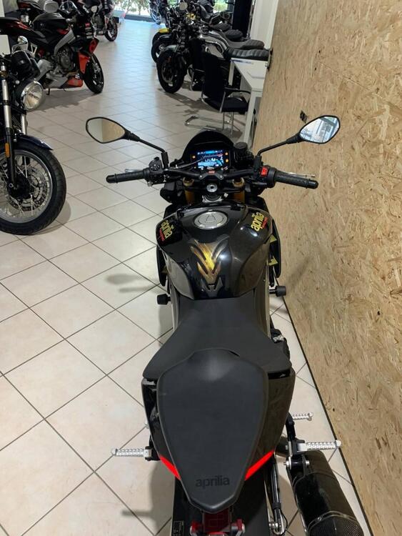 Aprilia Tuono 1100 V4 (2021 - 24) (4)