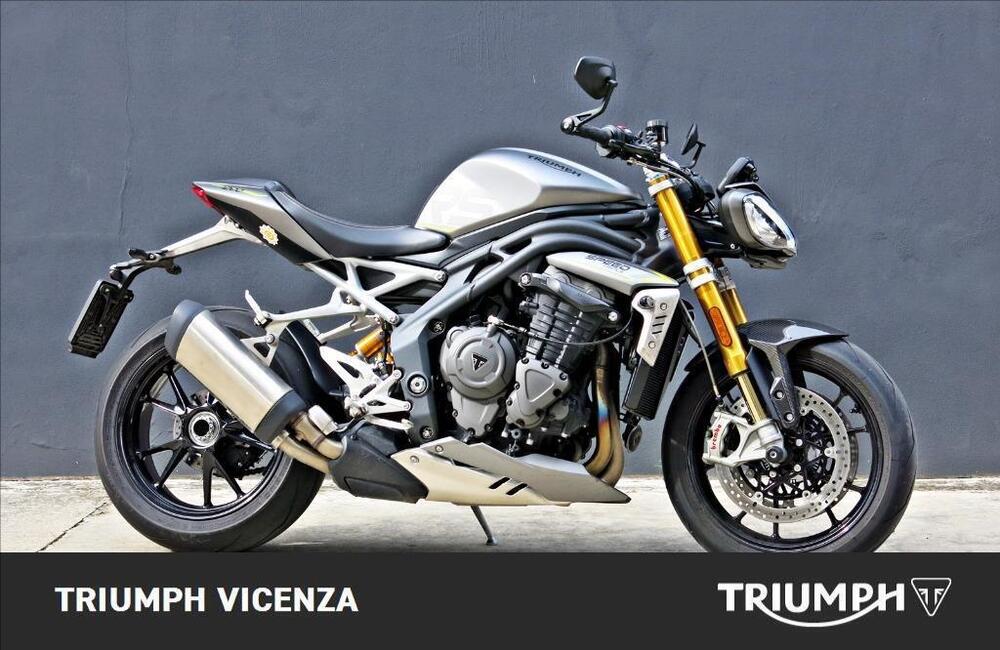 Triumph Speed Triple 1200 RS (2021 - 24) (2)