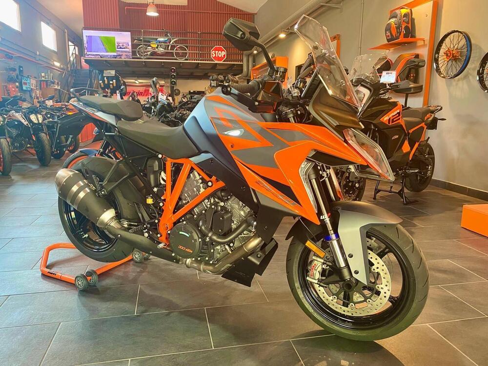 KTM 1290 Super Duke GT (2022 - 24)