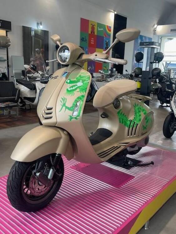 Vespa Vespa 946 Dragon 125 (2024)