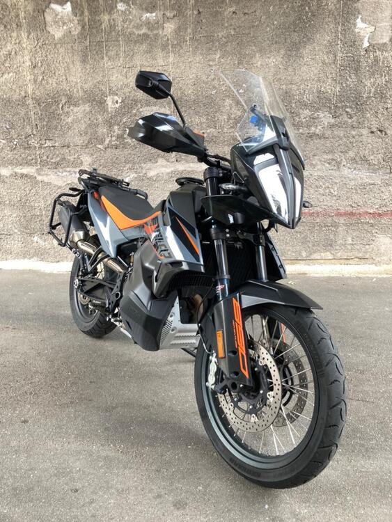 KTM 890 Adventure (2022) (2)