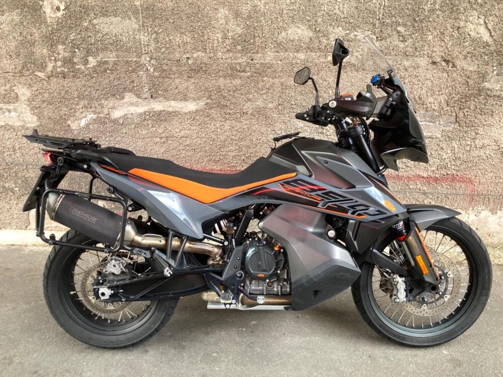 KTM 890 Adventure (2022)