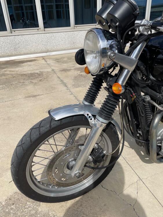 Triumph Bonneville (5)