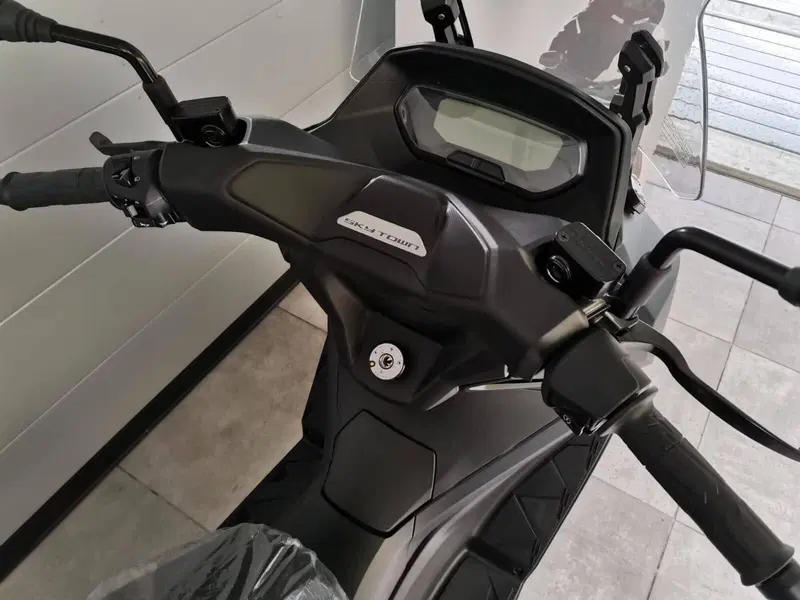 Kymco Skytown 125i (2024 - 26) (20)